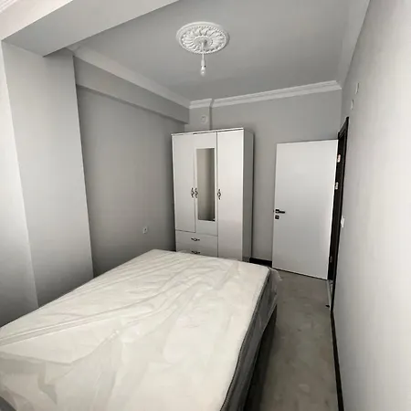 Guenes Rezidans Apartment *